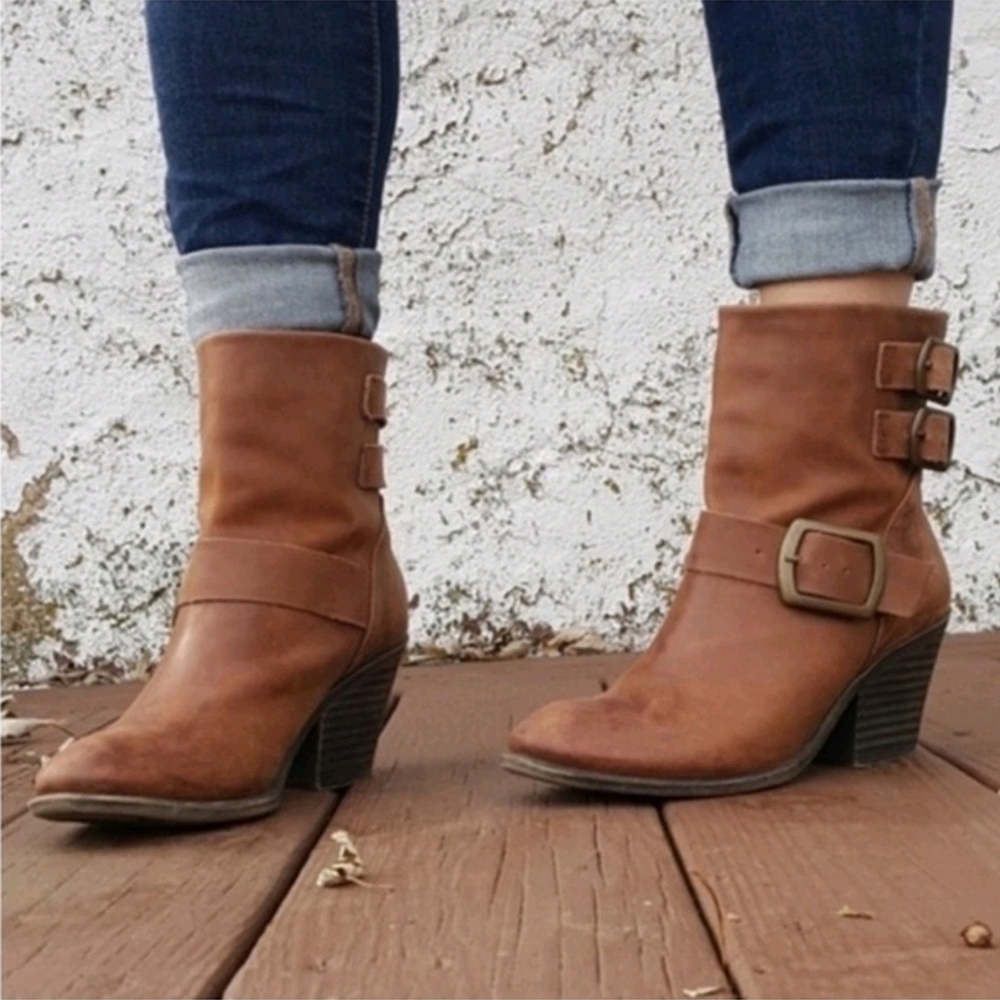 Lucky Brand Tan Ankle Booties with Buckle